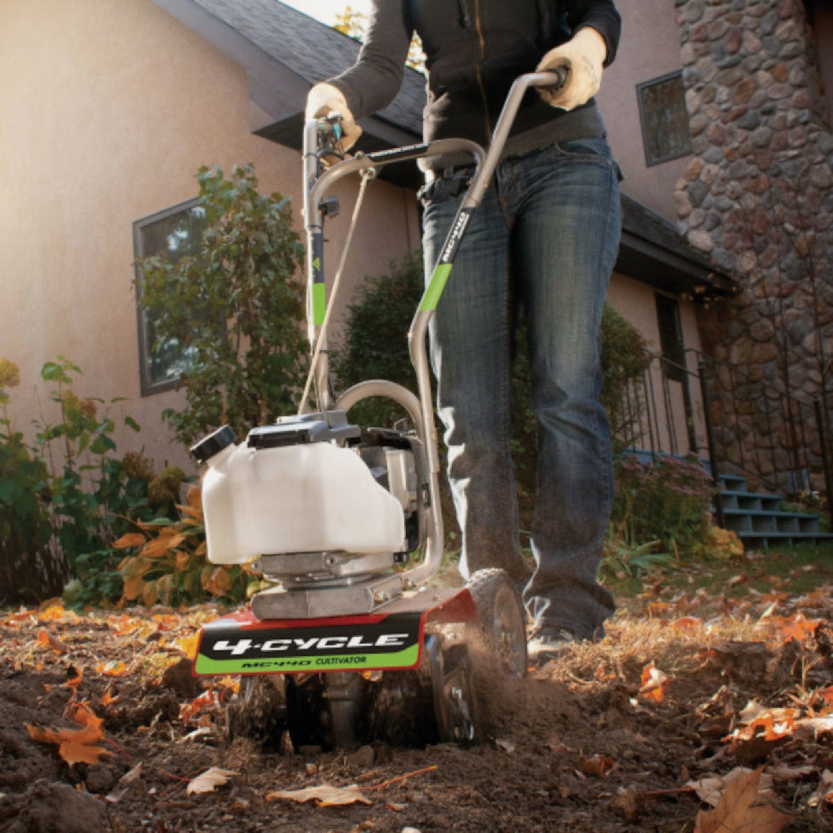 Earthquake MC440 40cc 4-Cycle Cultivator with Viper Engine Image 3