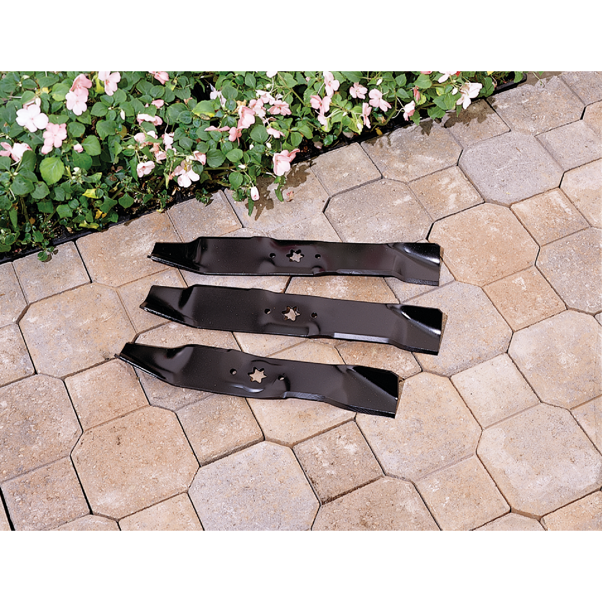 Arnold MTD 50 In. Tractor Mower Blade Set Image 2