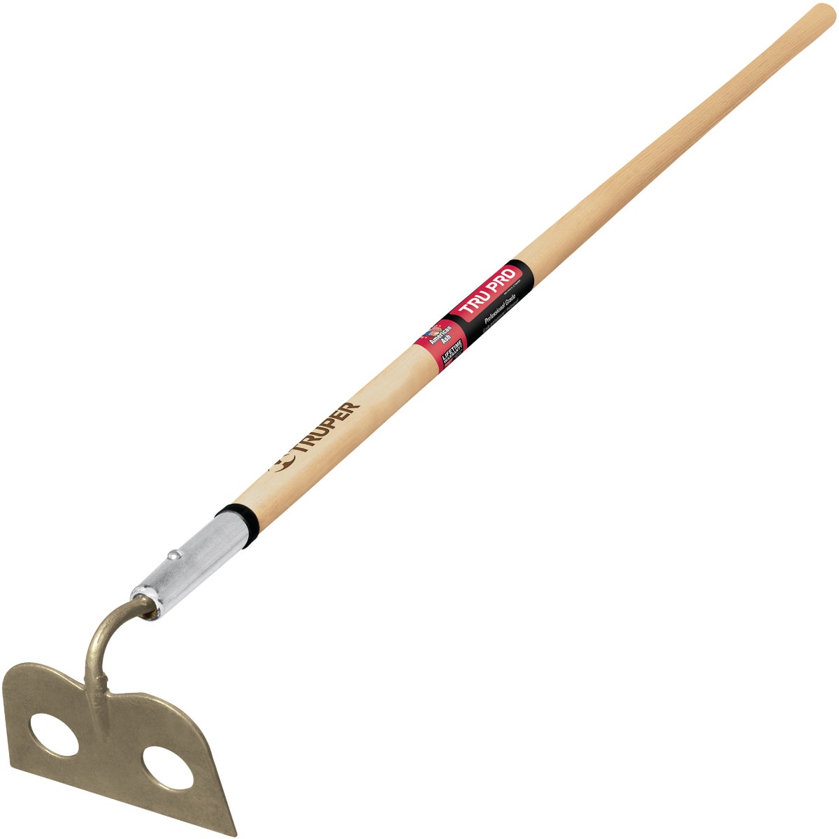 Truper Truper Pro 60 In. Wood Handle Forged Mortar Hoe