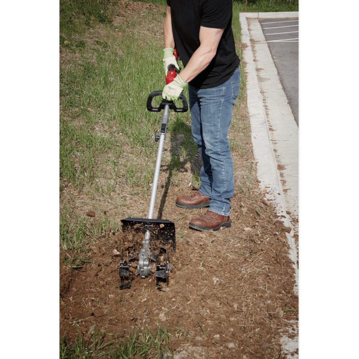 Milwaukee M18 Fuel Quik-Lok Cultivator Attachment Image 4