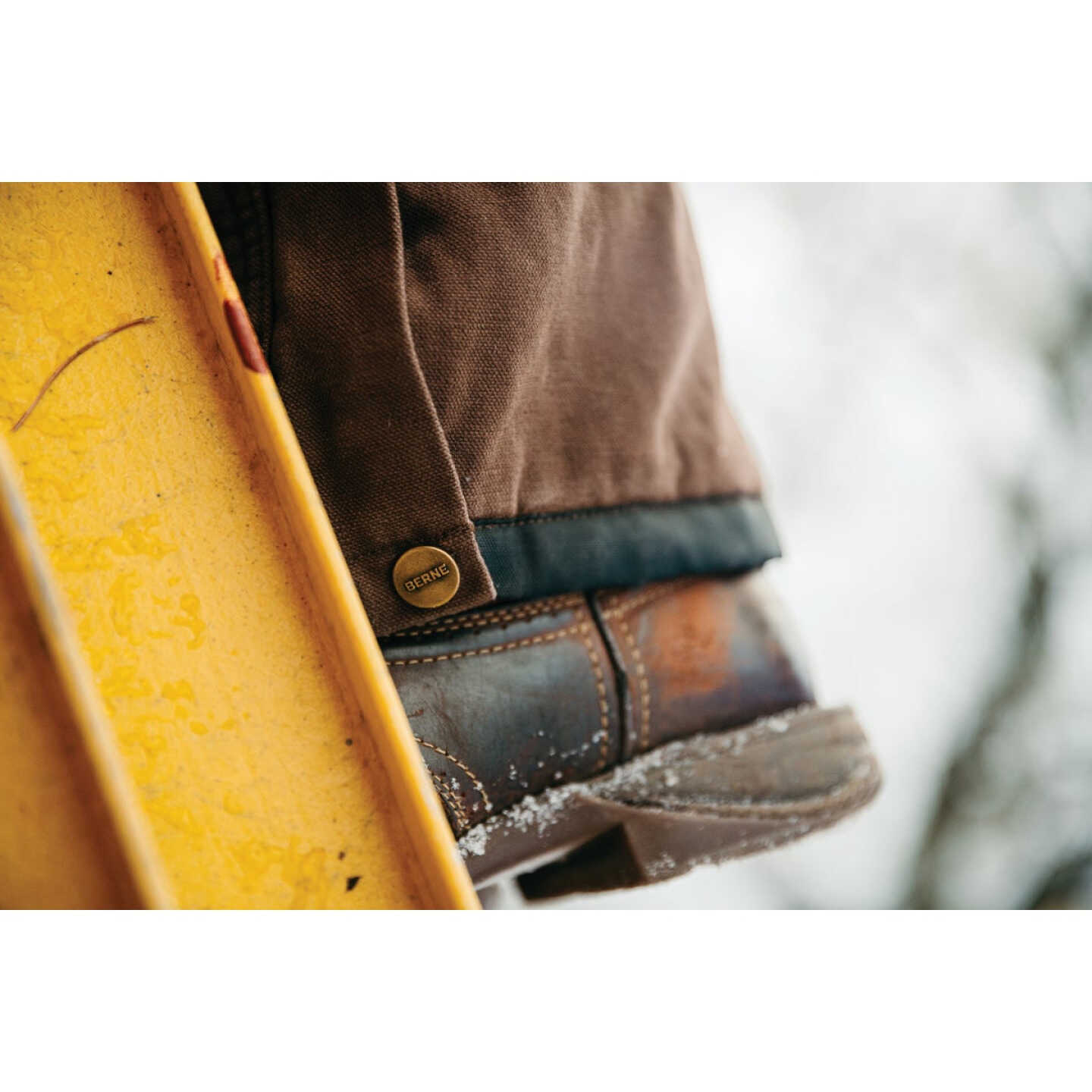 Berne Men's XL Bark Heartland Insulated Washed Duck Bib Overalls Image 3