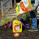 Preen 13 Lb. Ready To Use Granules Garden Weed Preventer Image 4