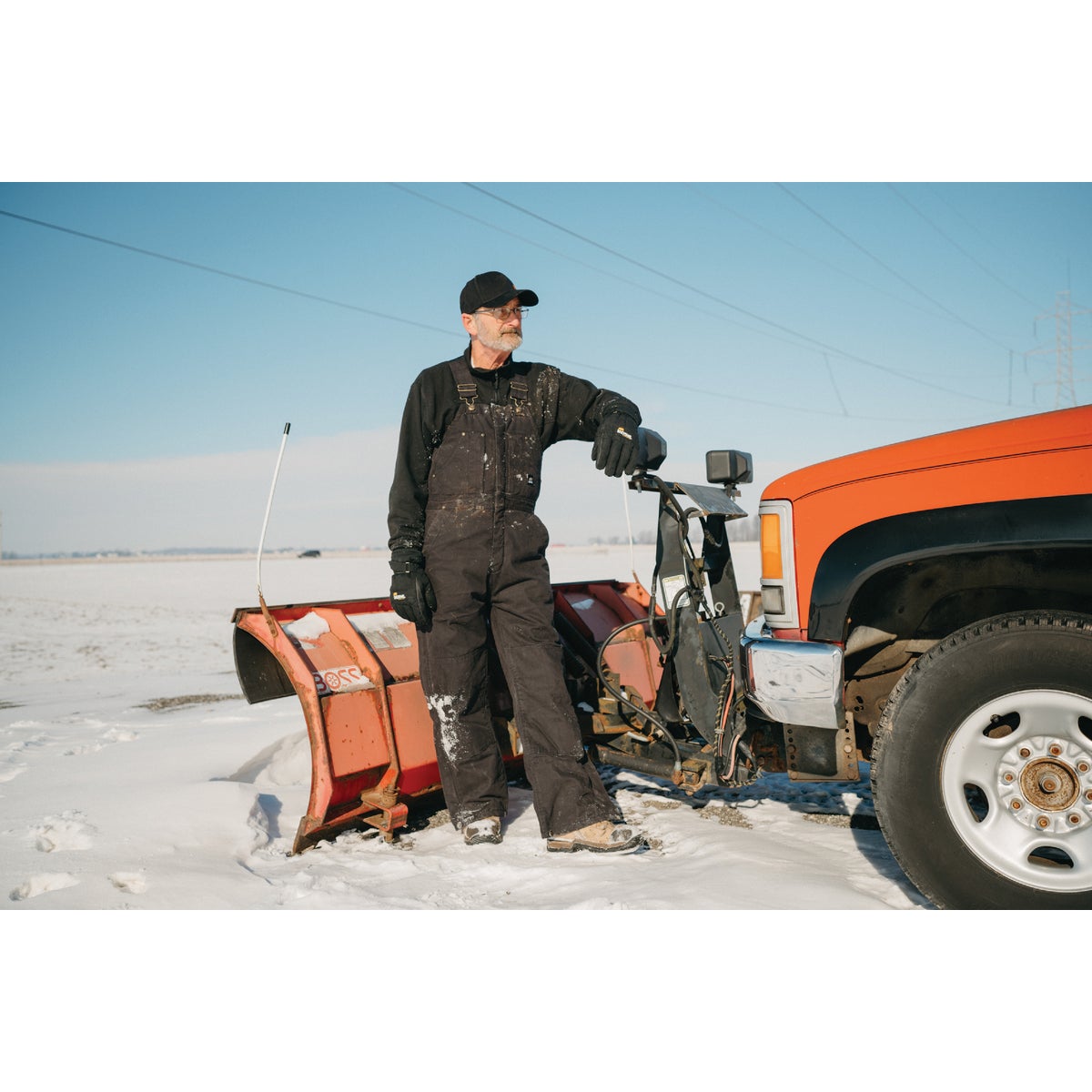 Berne Men's Medium Black Heartland Insulated Washed Duck Bib Overalls Image 5