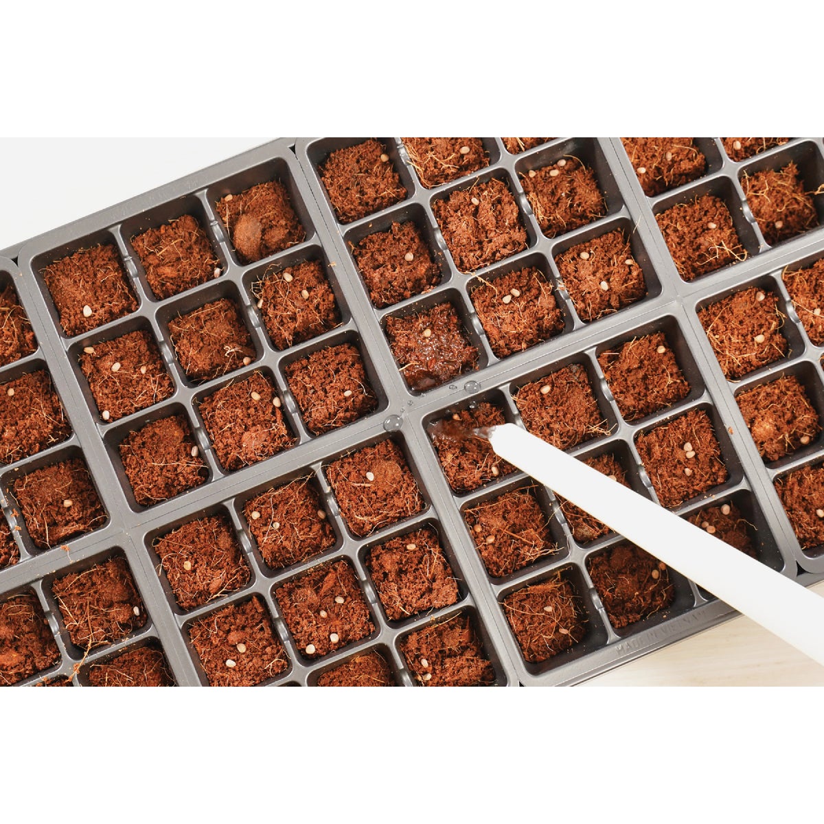 PlantBest 72-Cell Plastic Greenhouse Seed Starter Kit Image 3