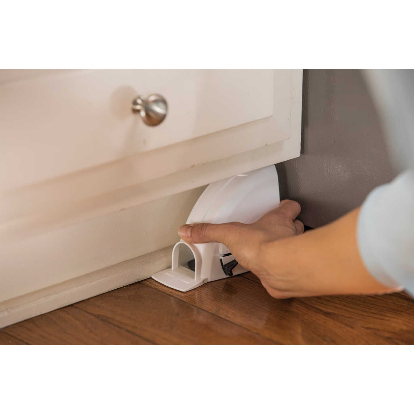 TOMCAT Kill & Contain Mechanical Mouse Traps (2-Pack) Image 4