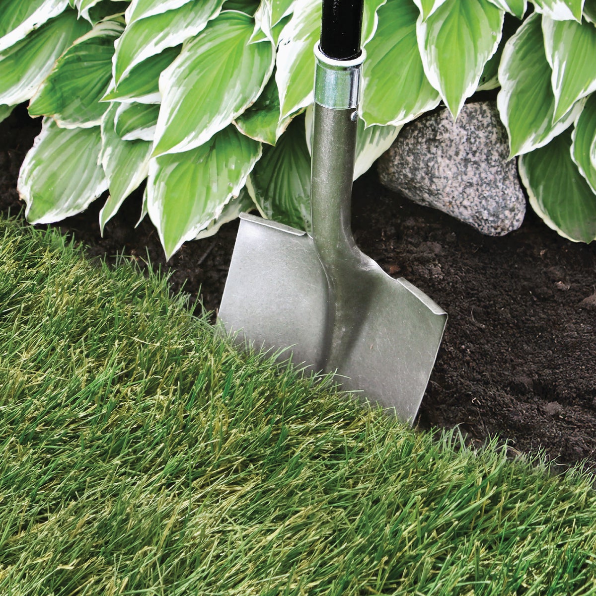 Master Mark Pro Contractor 5 In. H. x 20 Ft. L. Black Plastic Lawn Edging Image 4