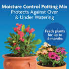 Miracle-Gro Moisture Control 16 Qt. Potting Mix Image 2