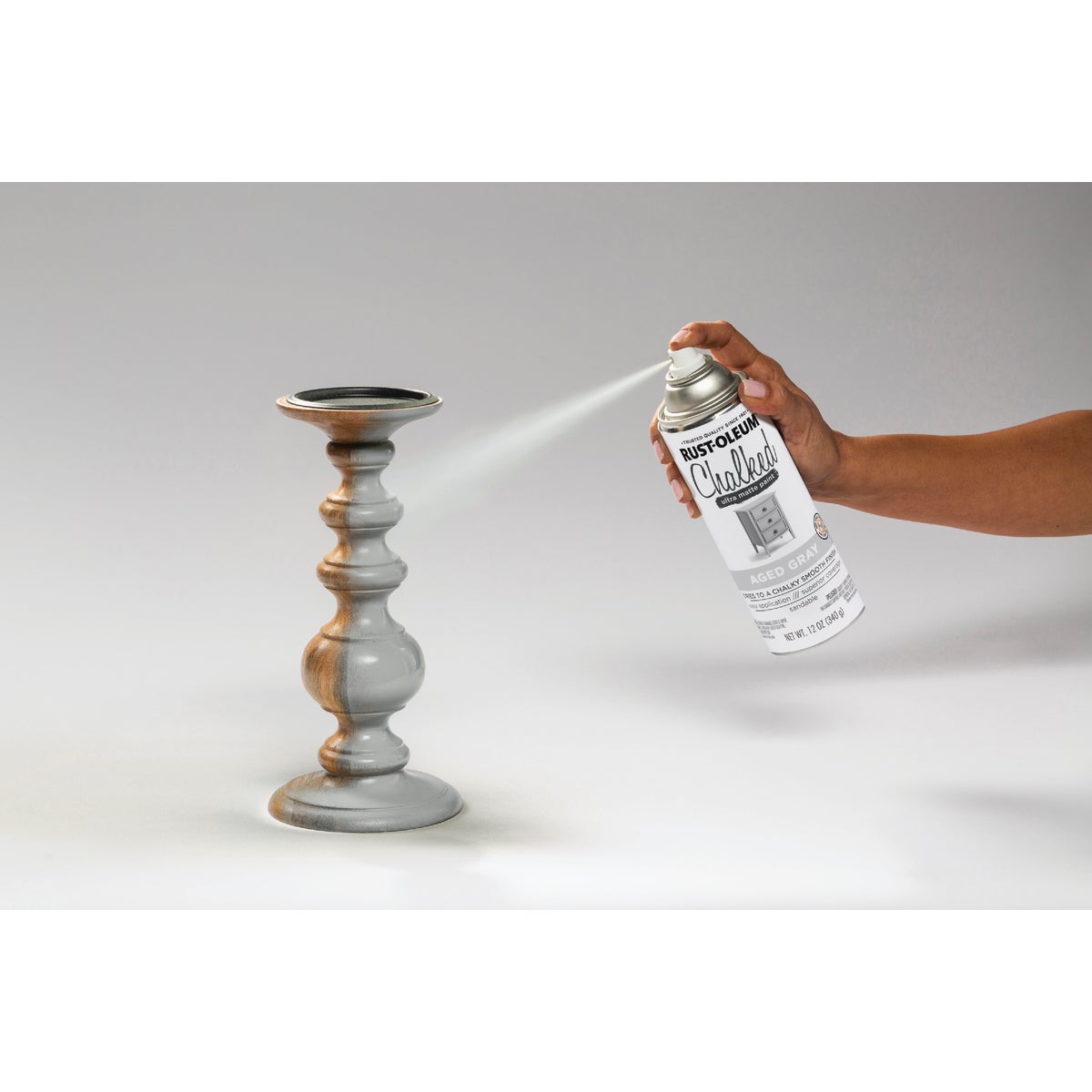 Rust-Oleum Chalked 12 Oz. Ultra Matte Spray Paint, Aged Gray Image 4