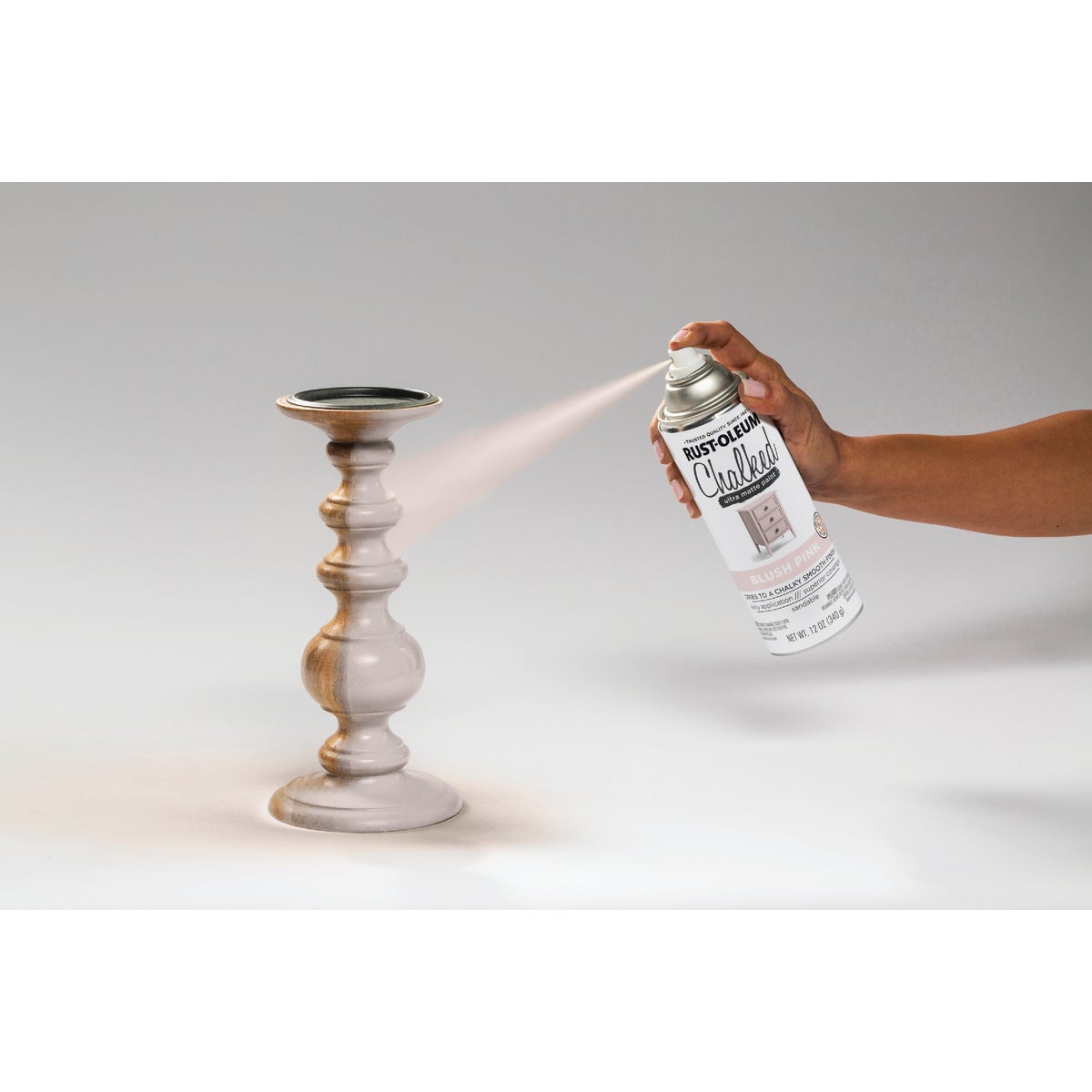 Rust-Oleum Chalked 12 Oz. Ultra Matte Spray Paint, Blush Pink Image 4