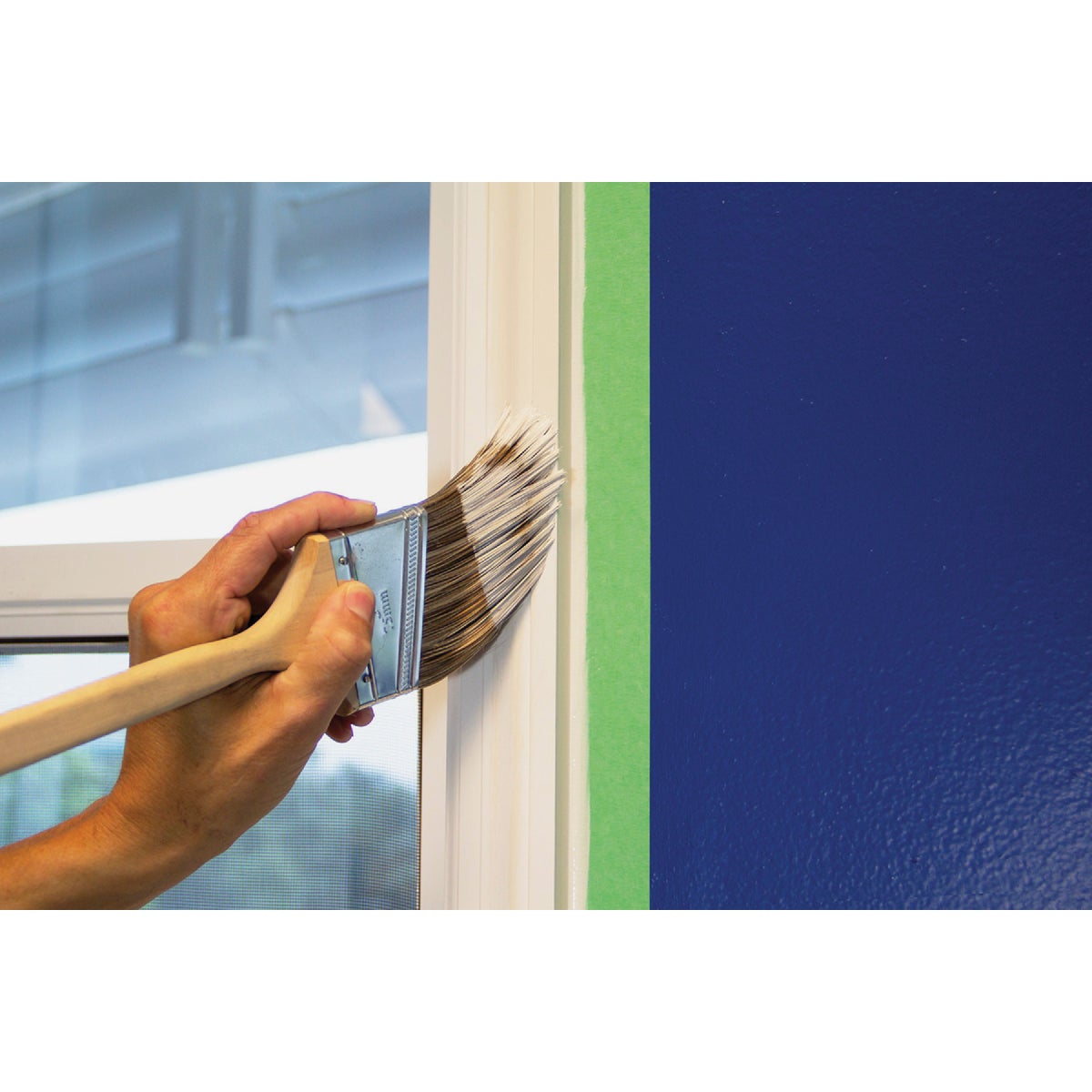 IPG ProMask Green 0.70 In. x 60 Yd. Professional Green Painter's Grade Masking Tape Image 2