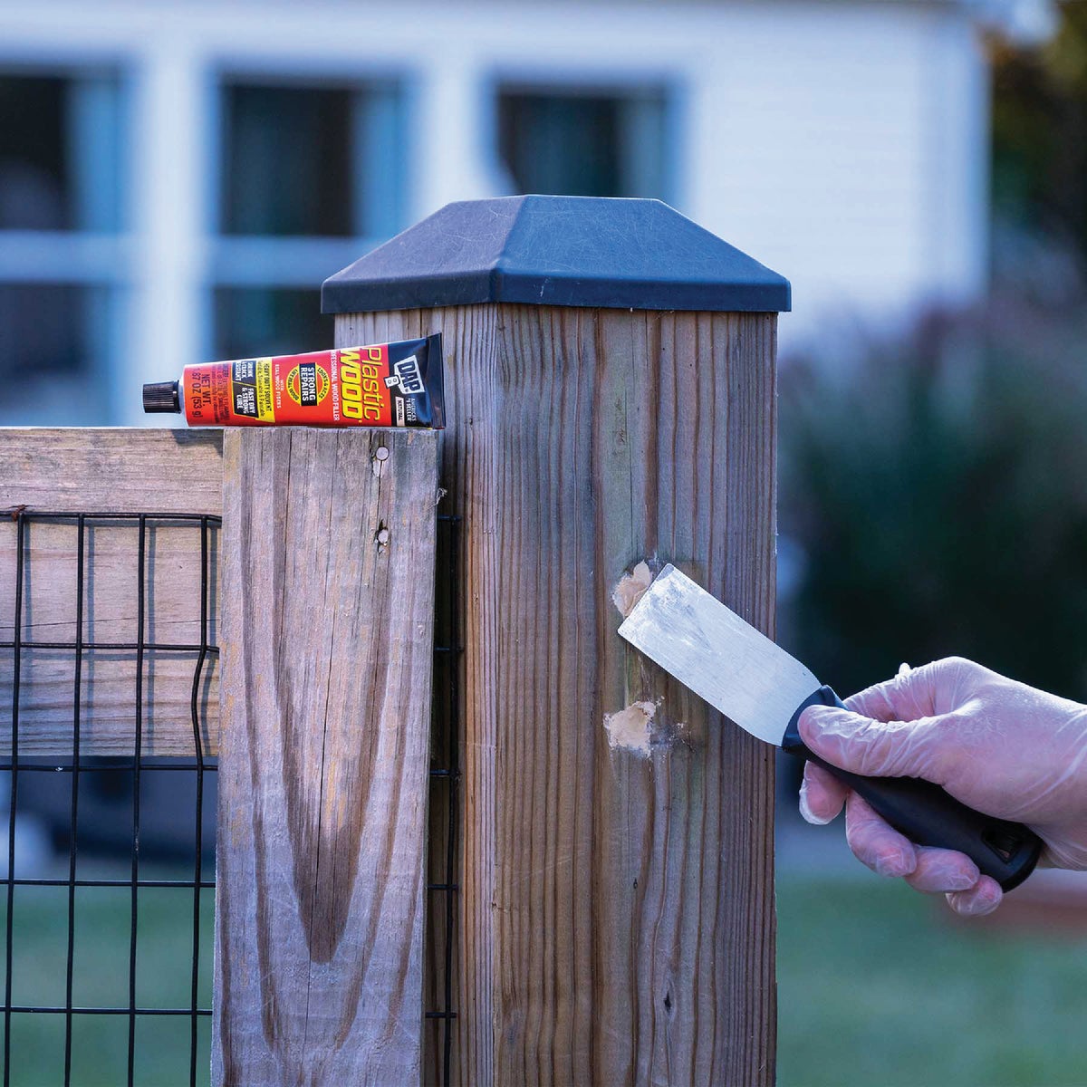 DAP Plastic Wood 1.8 Oz. Natural Solvent Professional Wood Filler Image 3