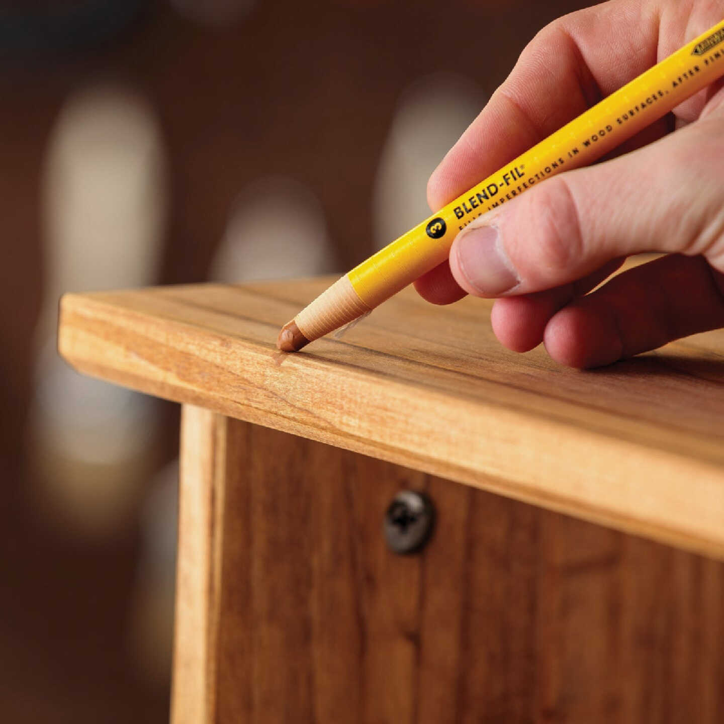 Minwax Blend-Fil Color Group 6 Touch-Up Pencil Image 2