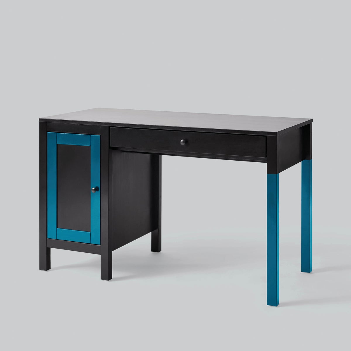 Rust-Oleum Painter's Touch 2X Ultra Cover Premium Latex Paint, Satin Canyon Black, 1/2 Pt. Image 4