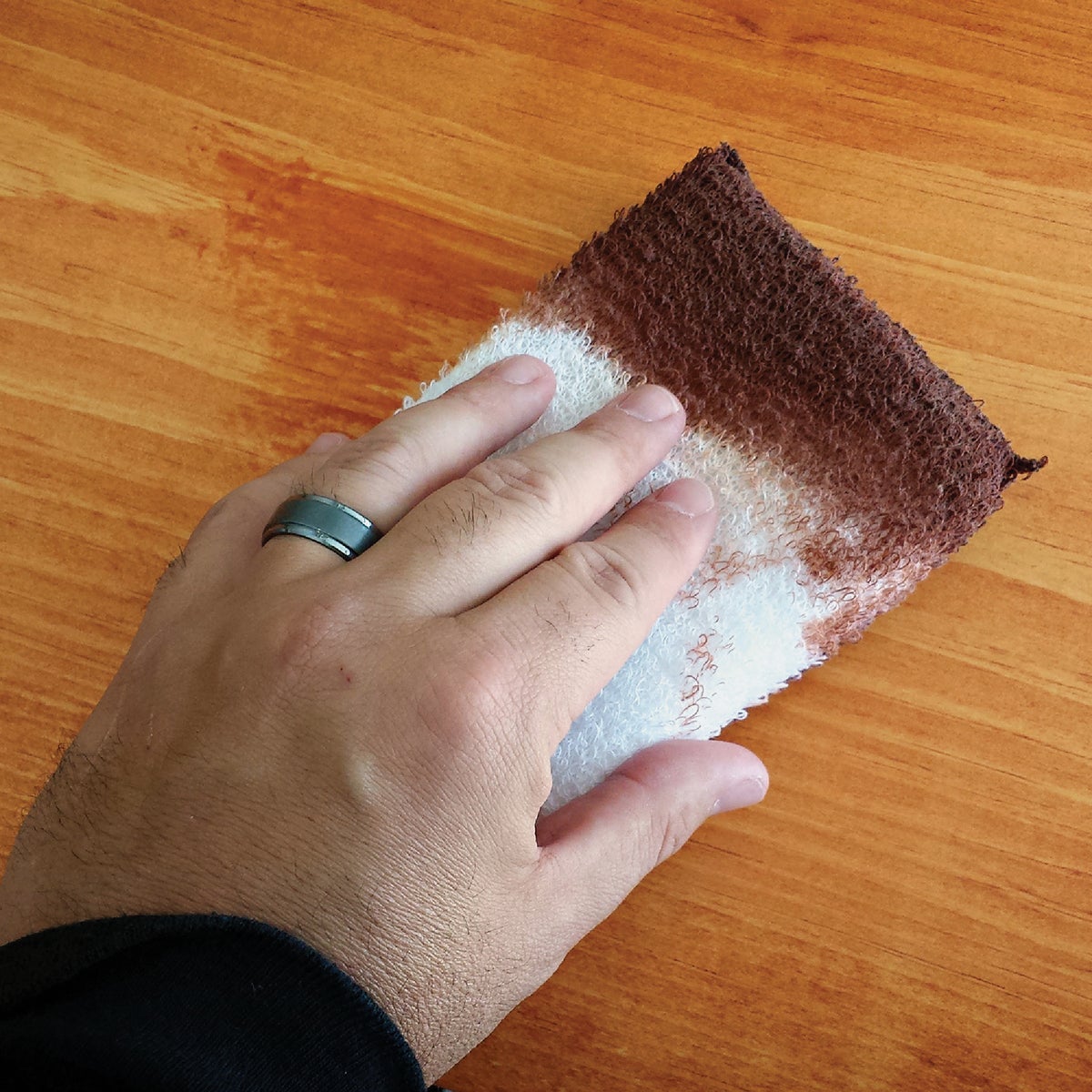 Trimaco SuperTuff 4 In. x 5 In Staining Pad with Free Gloves Image 3