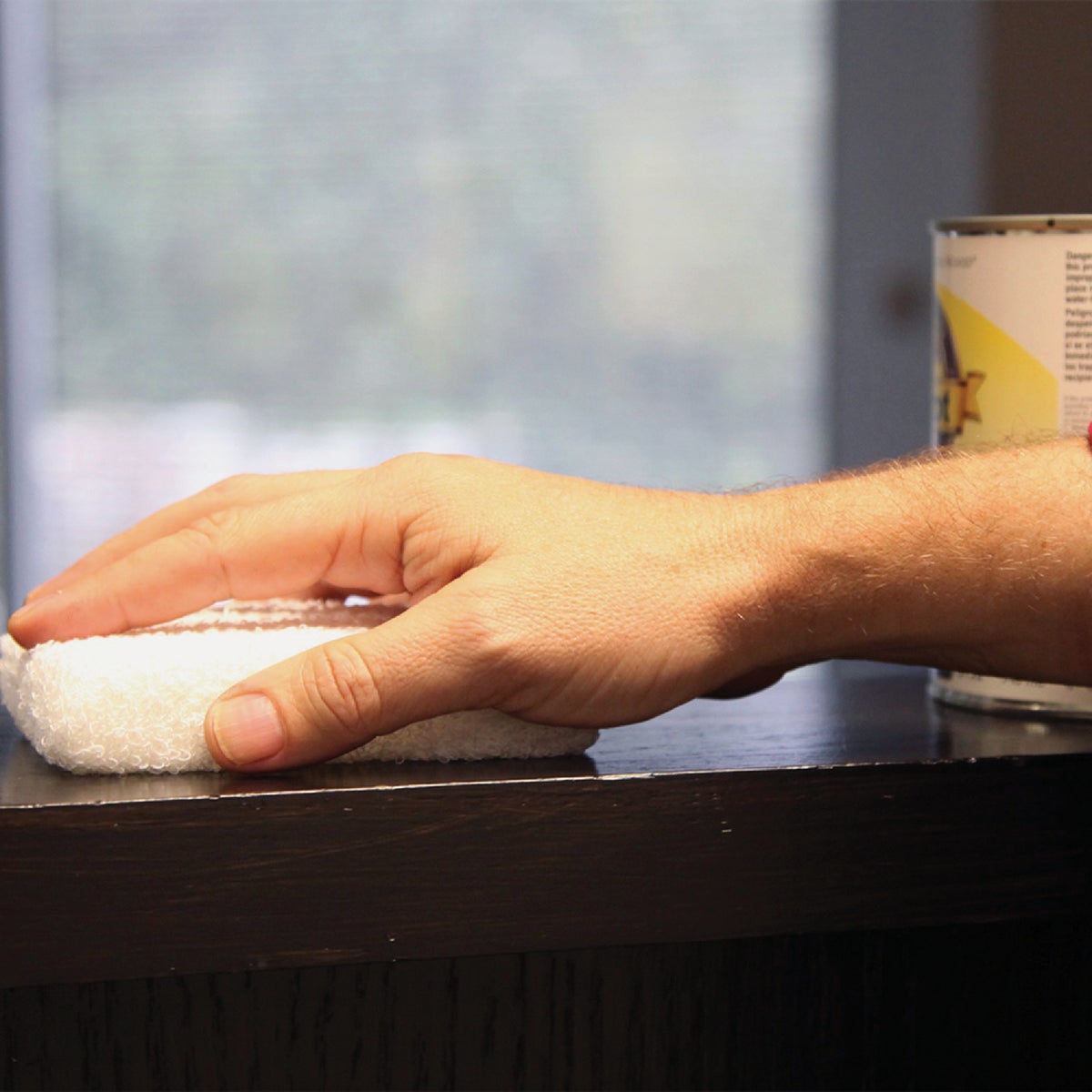 Trimaco SuperTuff 4 In. x 5 In Staining Pad with Free Gloves Image 2