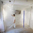 Trimaco E-Z Up Peel + Stick Zipper (2-Pack) Image 3