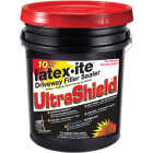Latex-ite Ultra Shield 4.75 Gal. Blacktop Driveway Sealer Image 1
