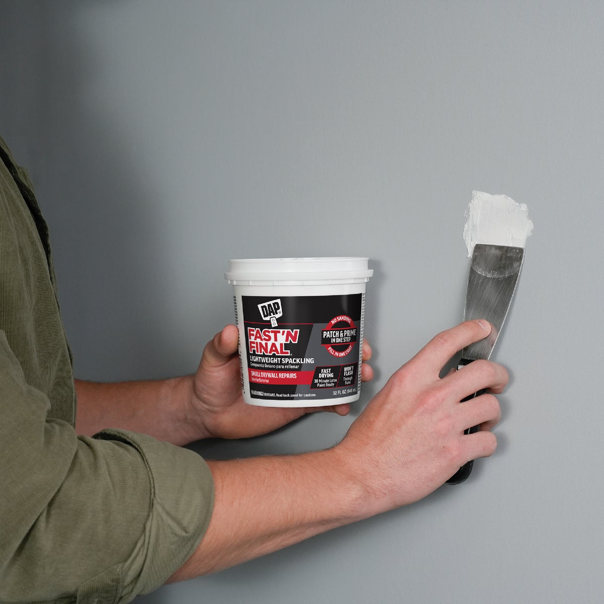 DAP Fast 'N Final 32 Oz. Lightweight Latex Patch & Prime Spackling Image 4