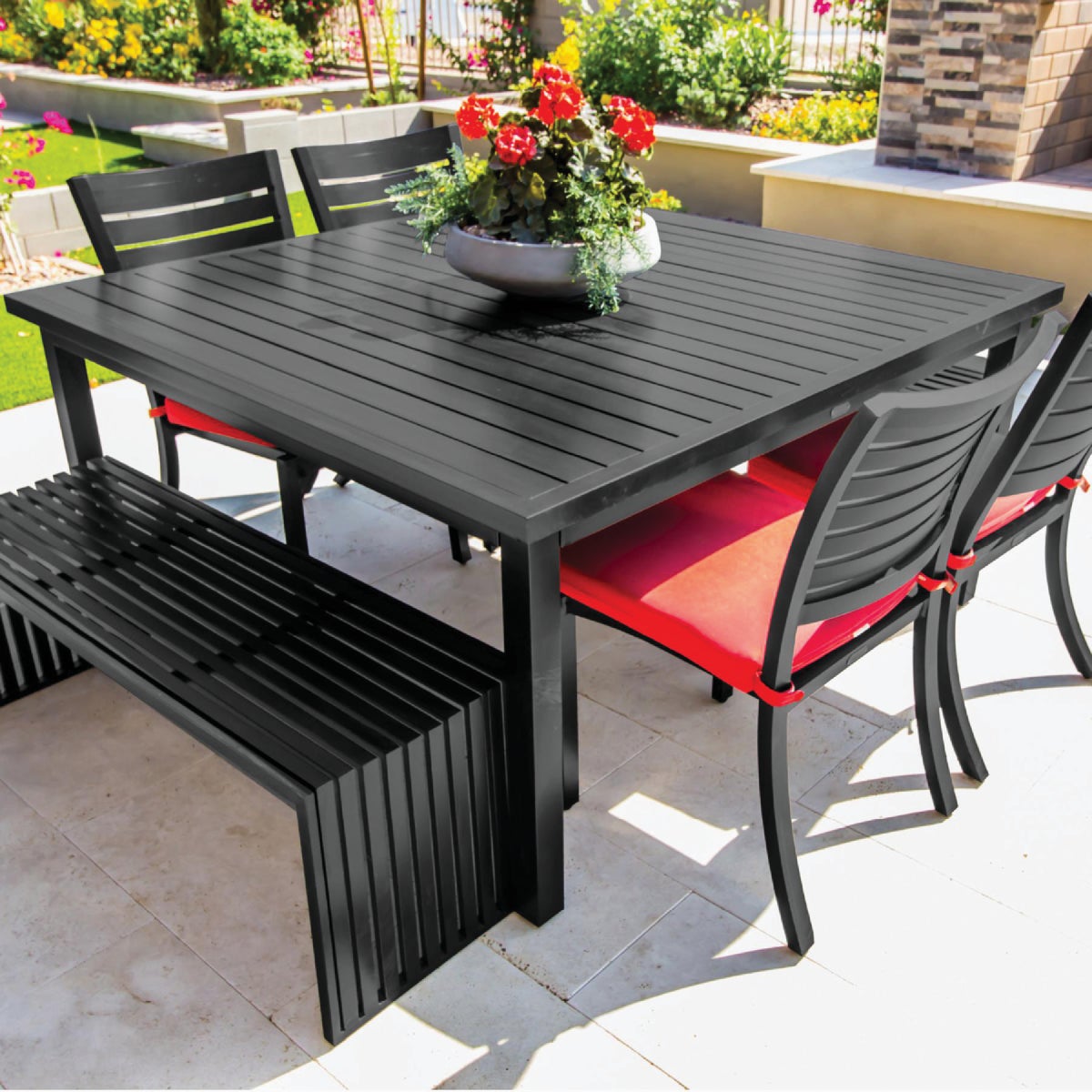 Rust-Oleum 11 Oz. Black Gloss Lacquer Spray Paint Image 4