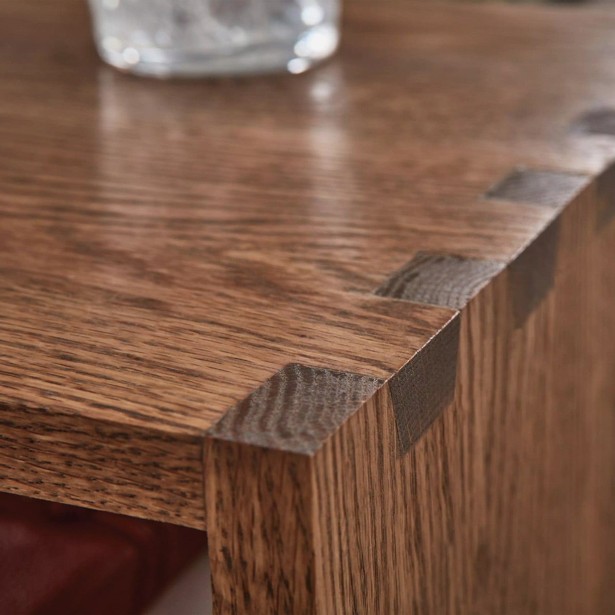 Minwax Gloss Water Based Oil-Modified Interior Polyurethane, 1 Qt. Image 4