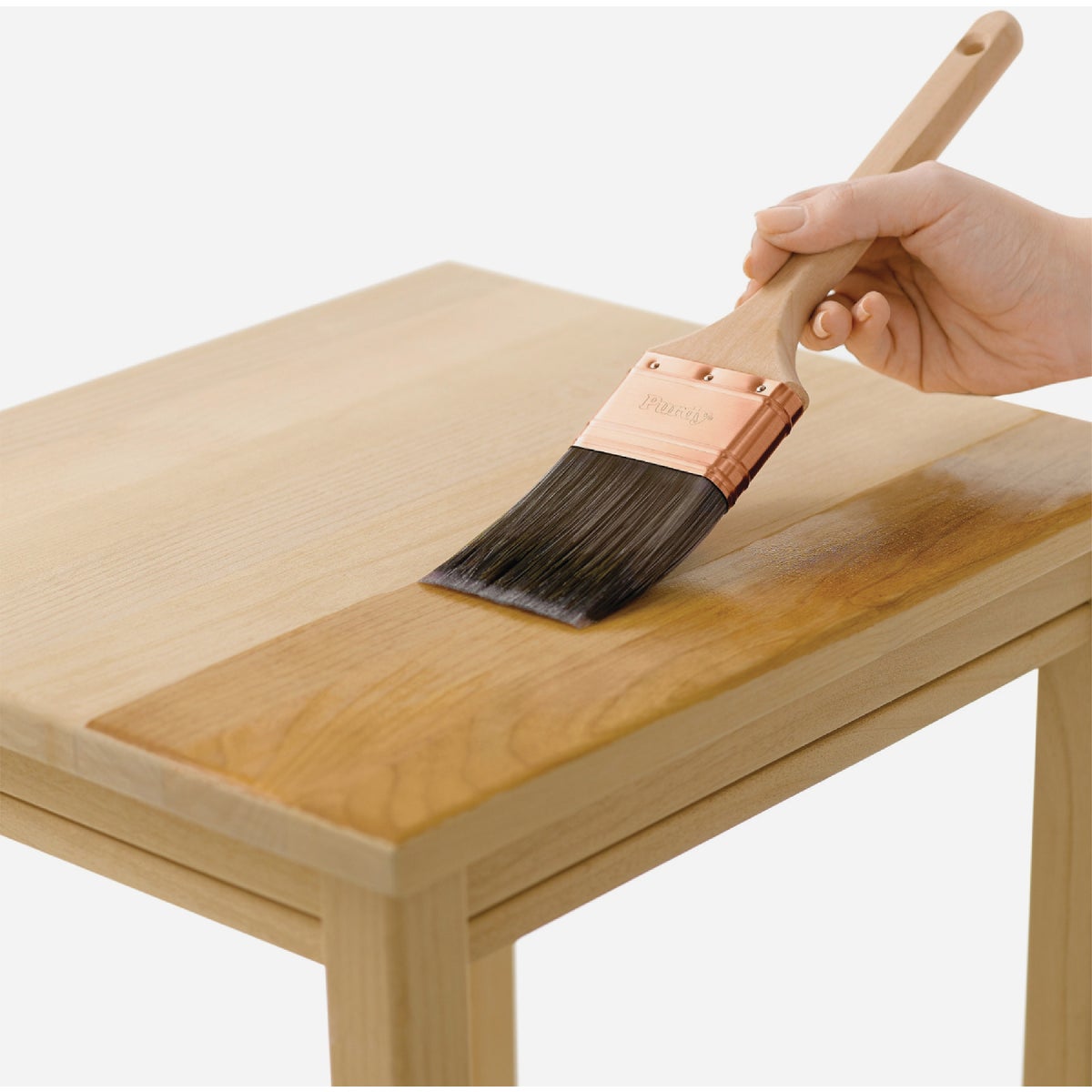 Minwax Gloss Water Based Oil-Modified Interior Polyurethane, 1 Qt. Image 2