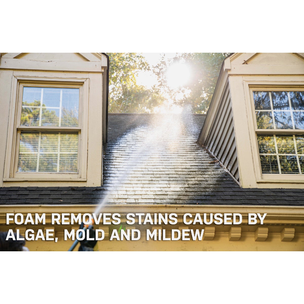 Spray & Forget 32 Oz. Revolutionary Roof Cleaner Hose End Super Concentrate Image 4