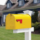 Rust-Oleum Stops Rust Oil Based Gloss Protective Rust Control Enamel, Sunburst Yellow, 1 Qt. Image 3