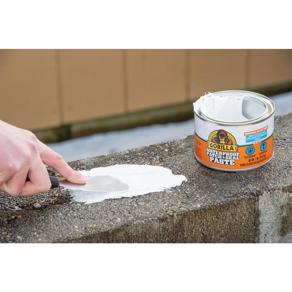 Gorilla 1 Lb. White Waterproof Patch & Seal Paste Image 3