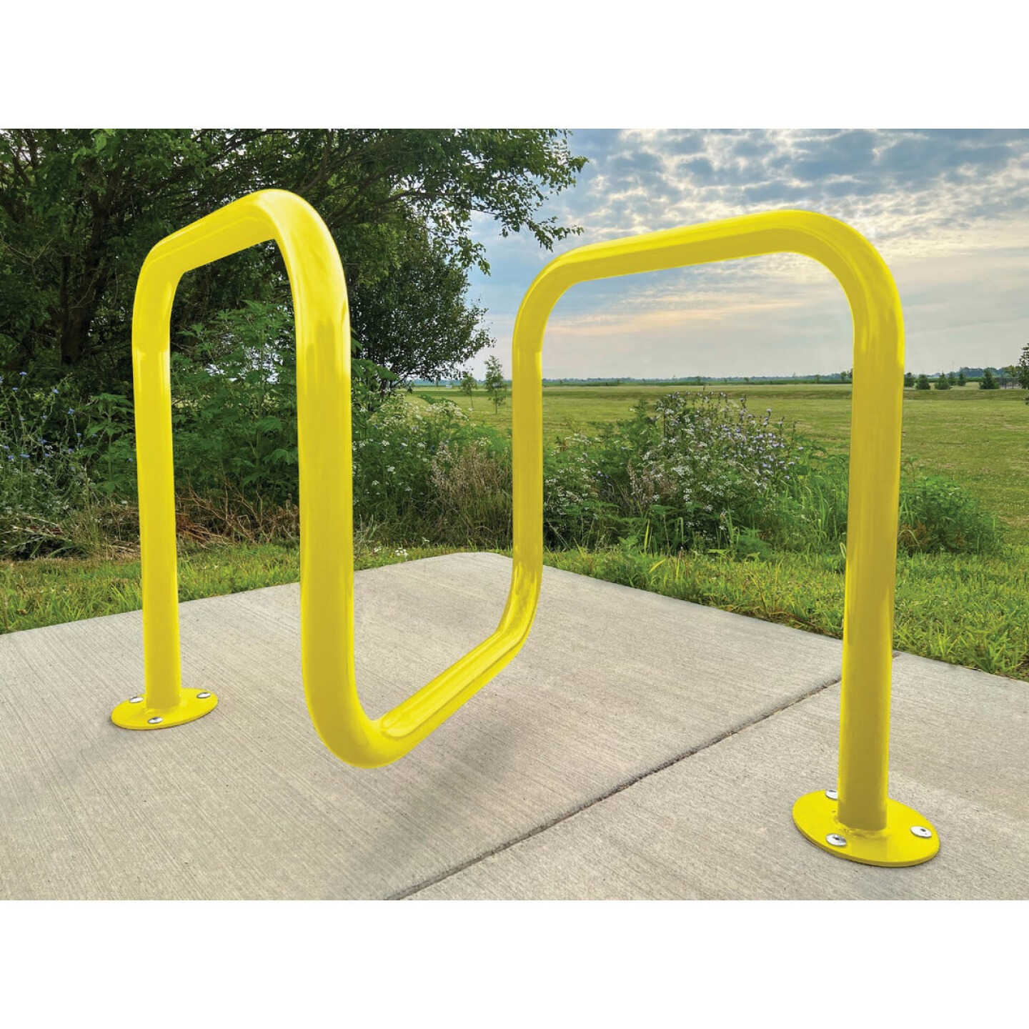 Rust-Oleum Gloss VOC for SCAQMD Professional Enamel, Yellow, 1 Gal. Image 2