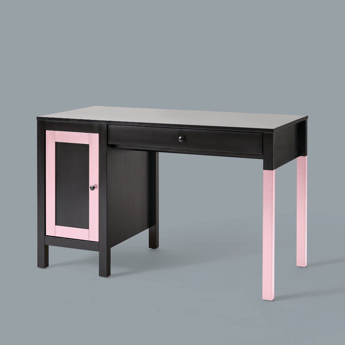 Rust-Oleum Painter's Touch 2X Ultra Cover Premium Latex Paint, Semi-Gloss Black, 1 Qt. Image 4