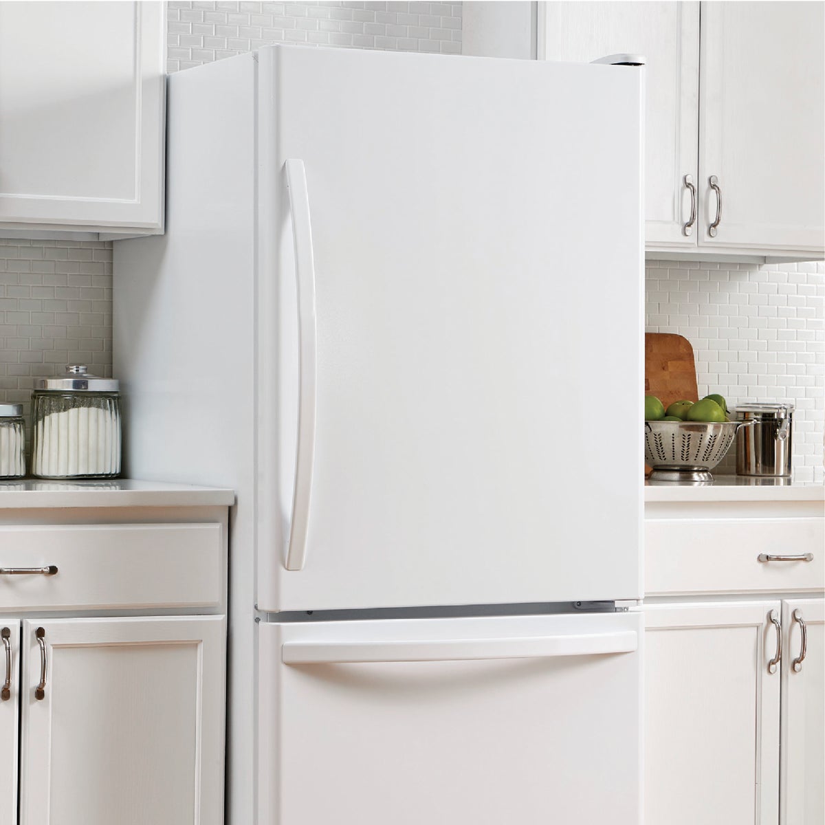 Rust-Oleum Gloss White 12 Oz. Appliance Spray Paint Image 3