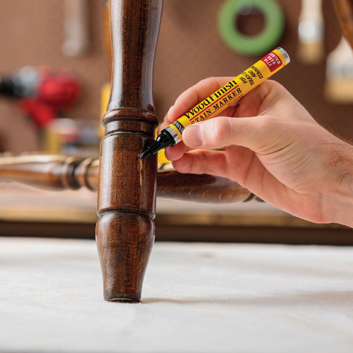 Minwax Wood Finish Cherry Stain Marker Image 4