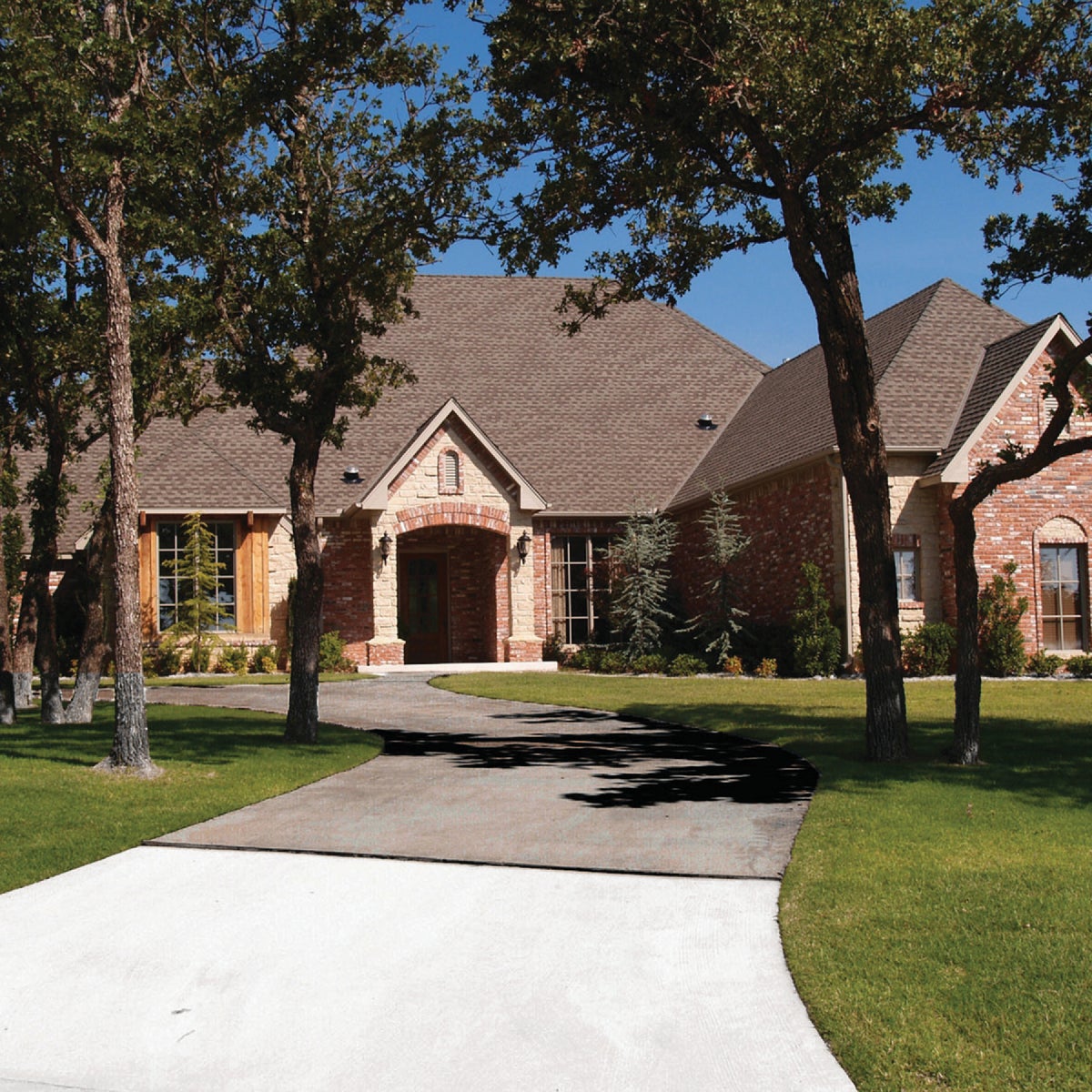 Zep 128 Oz. Driveway & Concrete Pressure Wash Cleaner Image 2