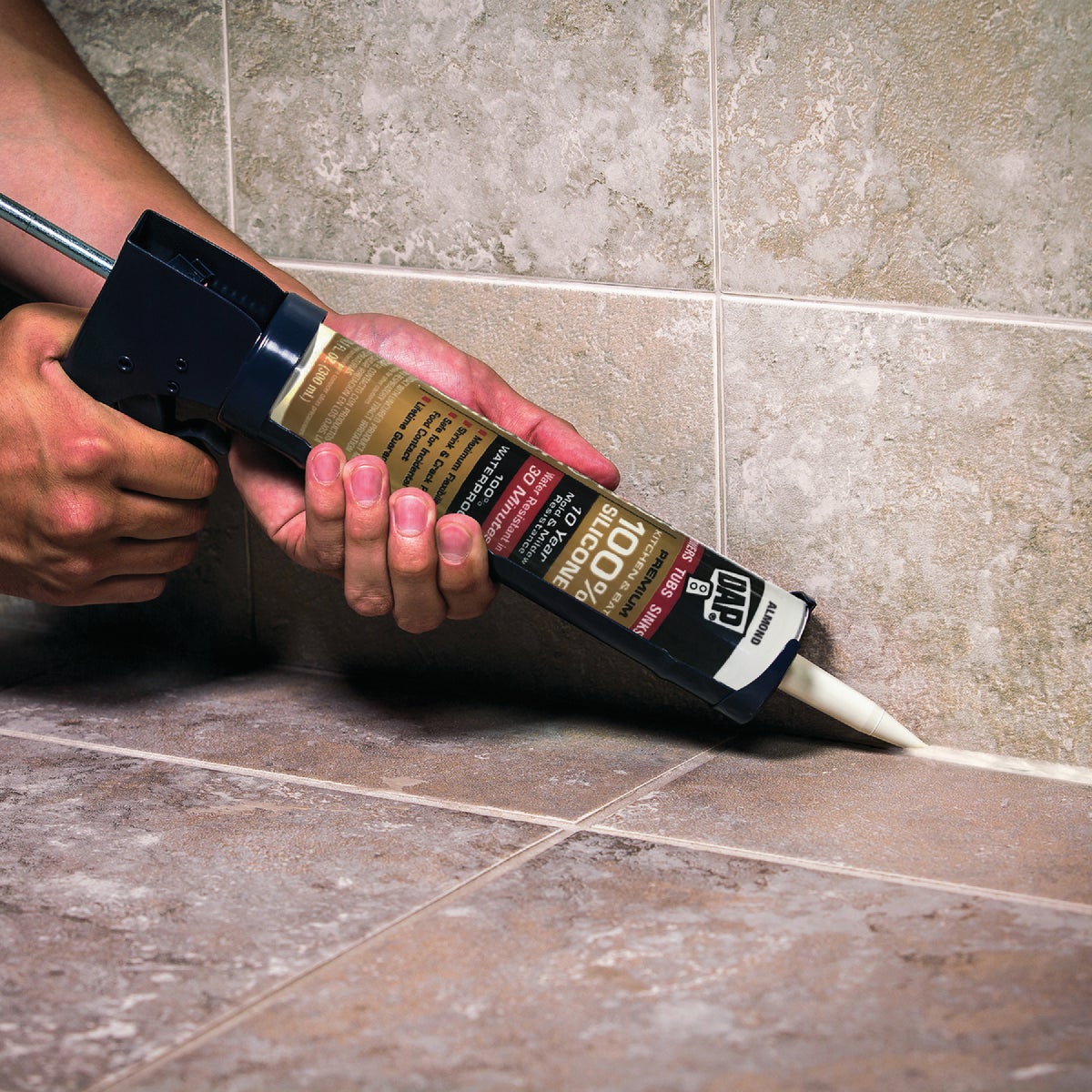 DAP Silicone Max 10 Oz. White Premium Kitchen, Bath & Plumbing 100% Silicone Sealant Image 2