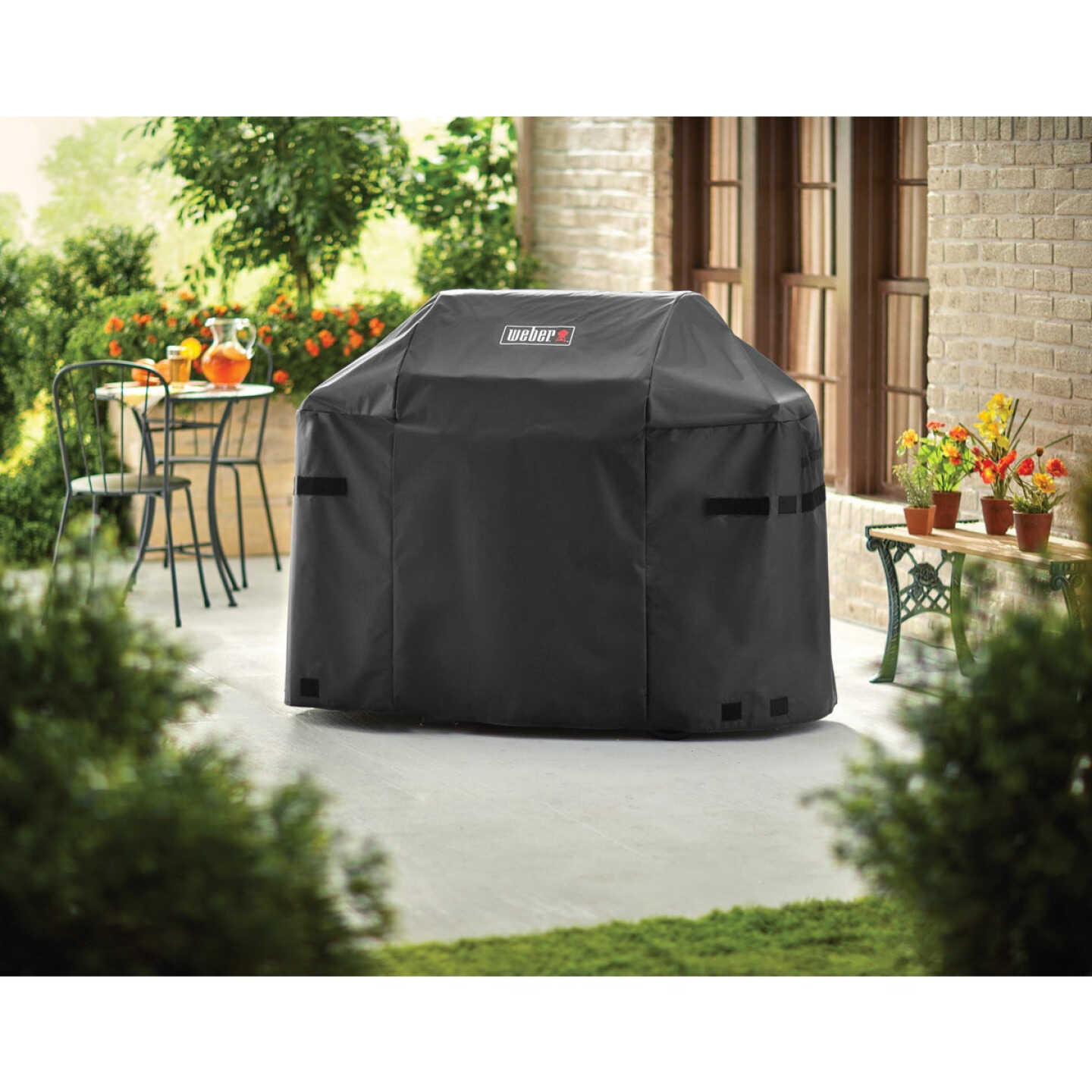 Weber Black Spirit II 3-Burner Grill Cover Image 2