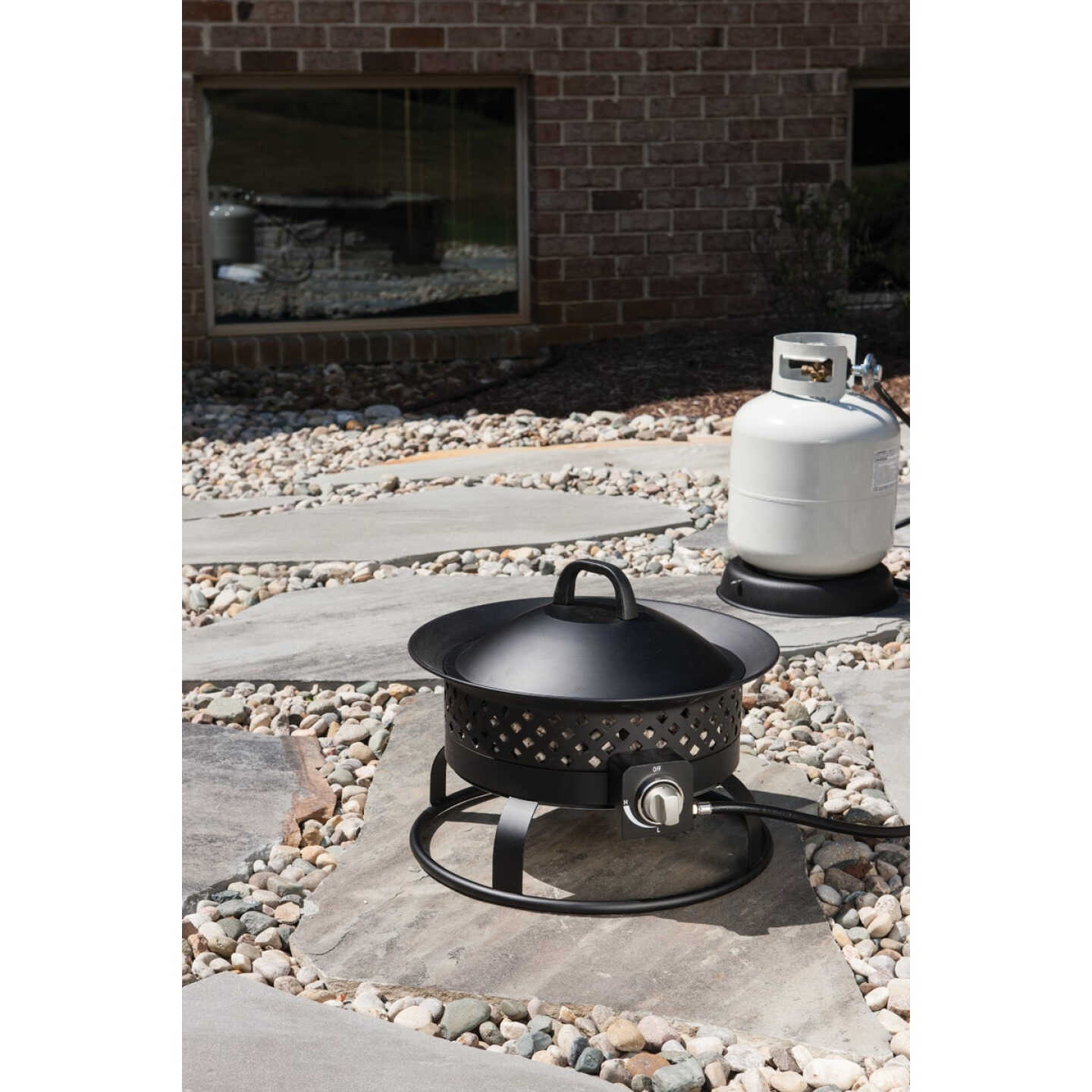 Bond Aurora 18 In. Bronze Round Steel Gas Fire Pit Image 4