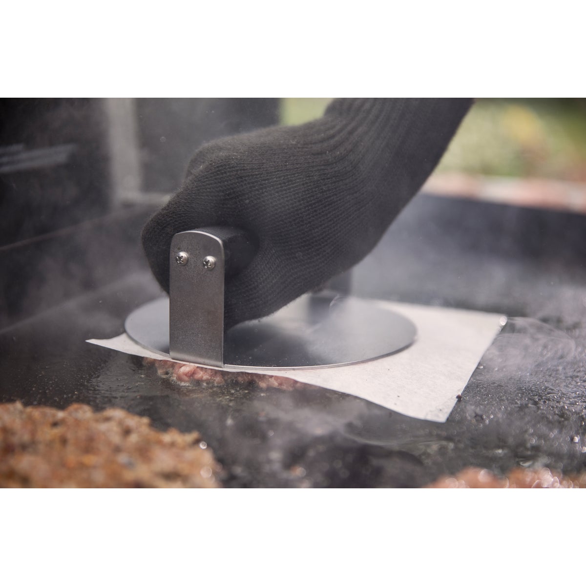 Weber Griddle Smashed Burger Set Image 2