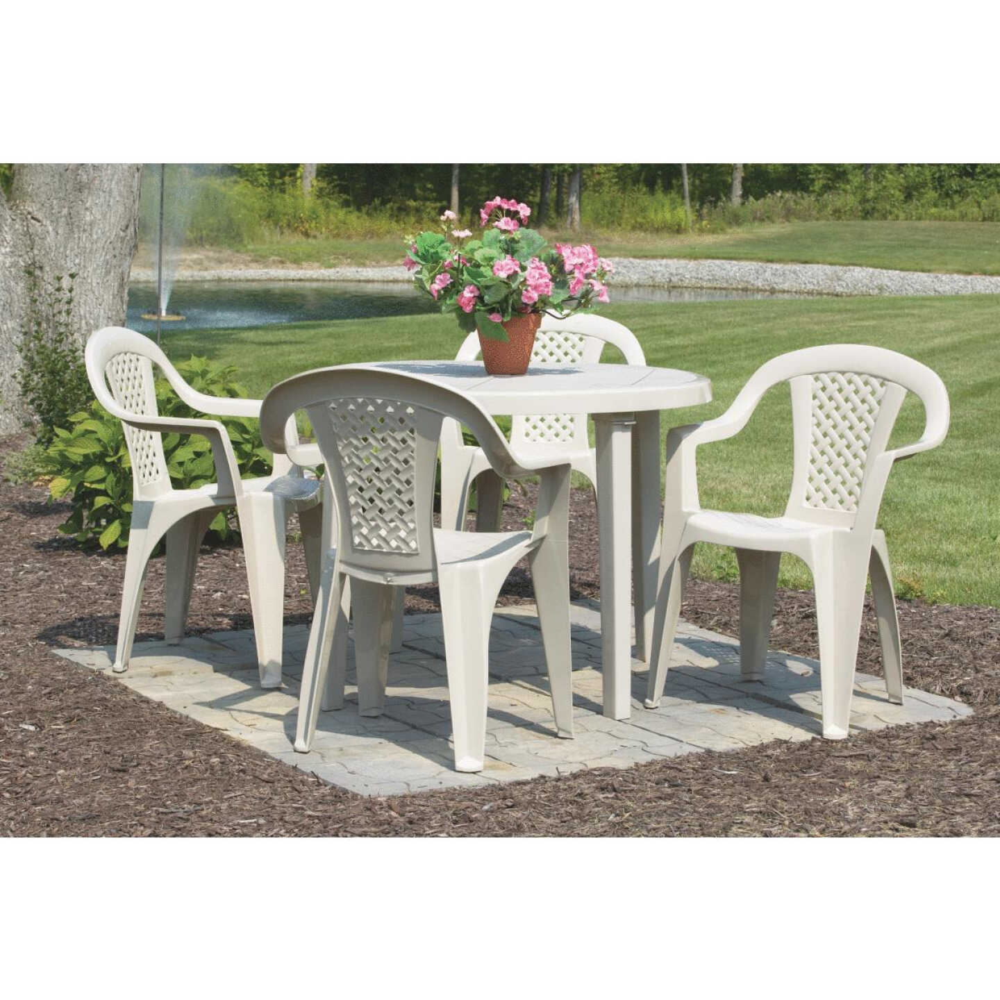 DES CLAY 38" RND TABLE Image 3