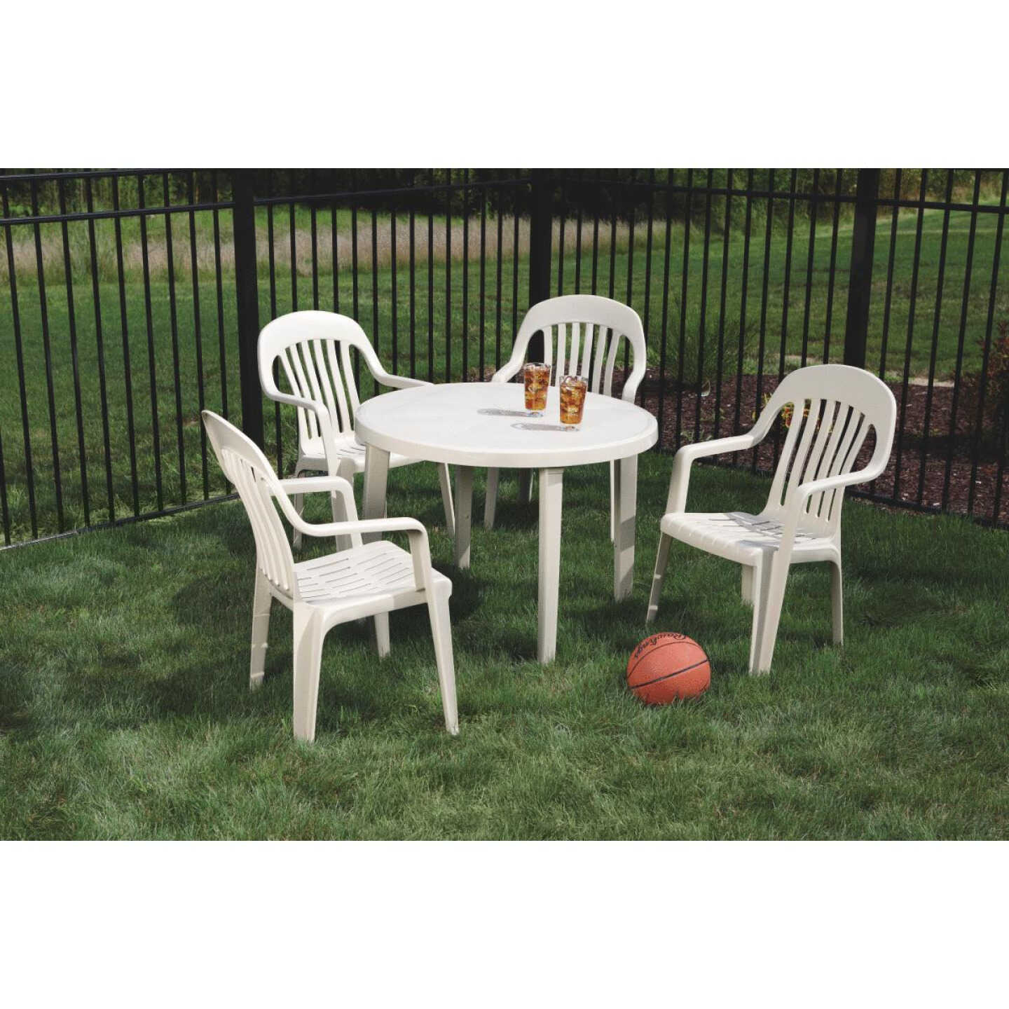 DES CLAY 38" RND TABLE Image 6