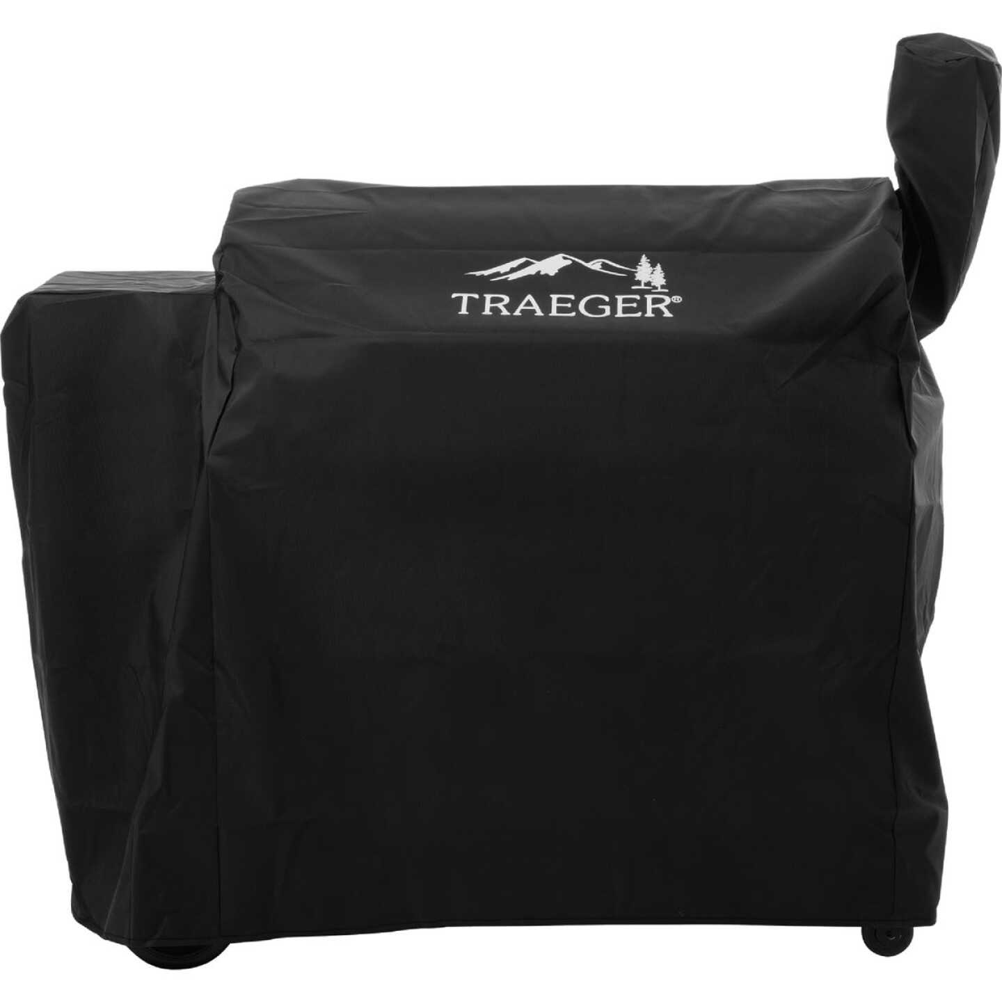Traeger Black 34 Series Full-Length Grill Cover Image 1