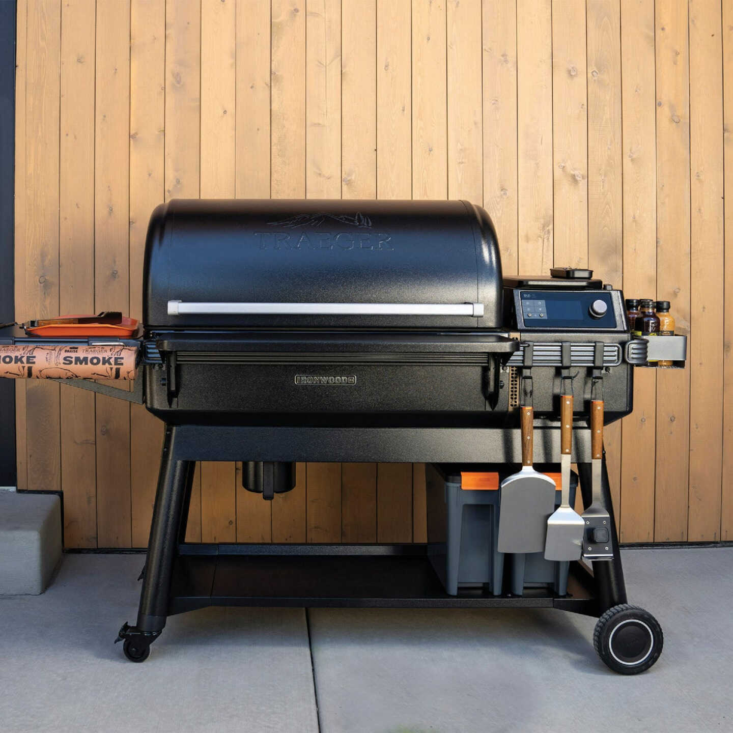 Traeger Ironwood Wood Pellet Grill, Black Image 4