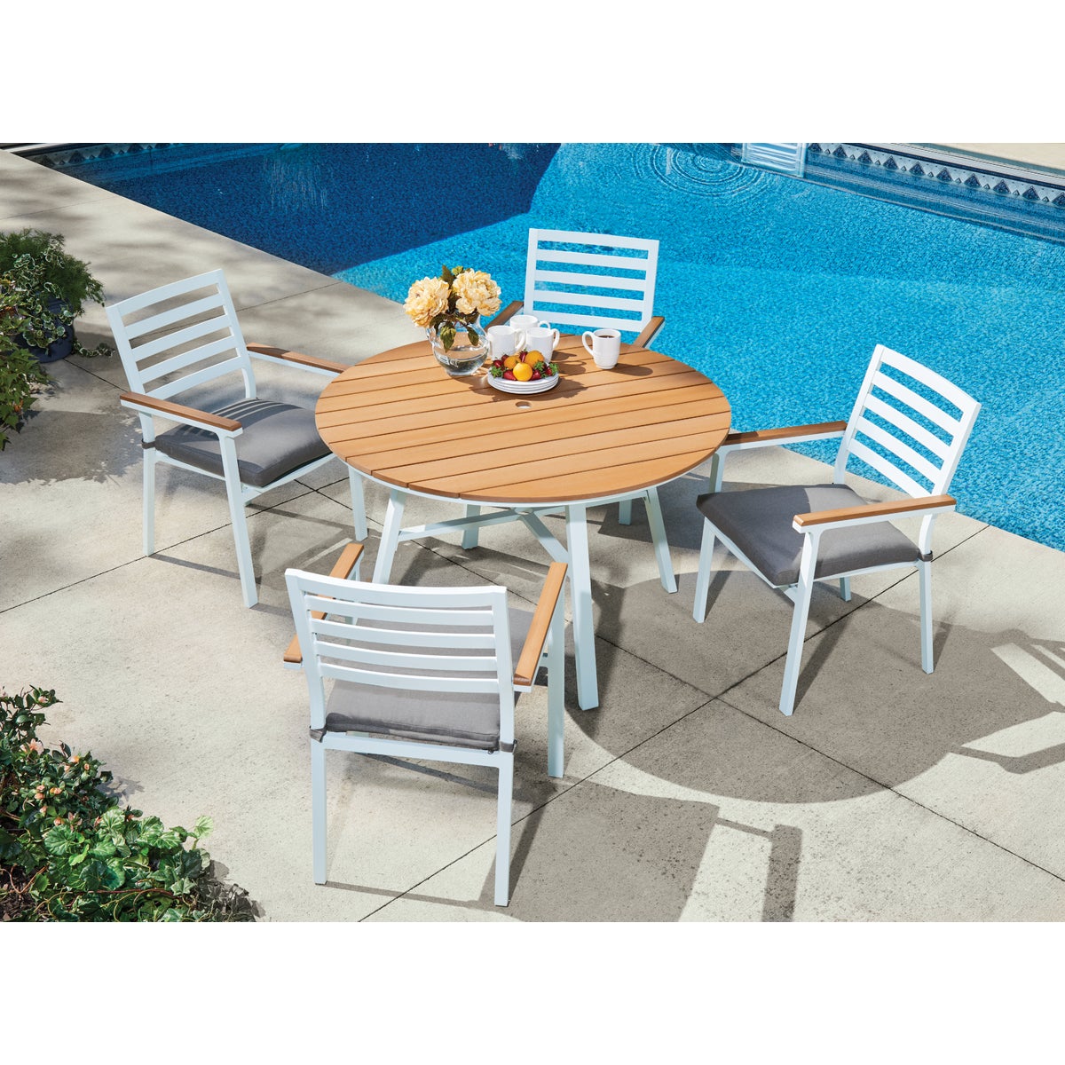 Outdoor Expressions 5-Piece Dining Set Image 4