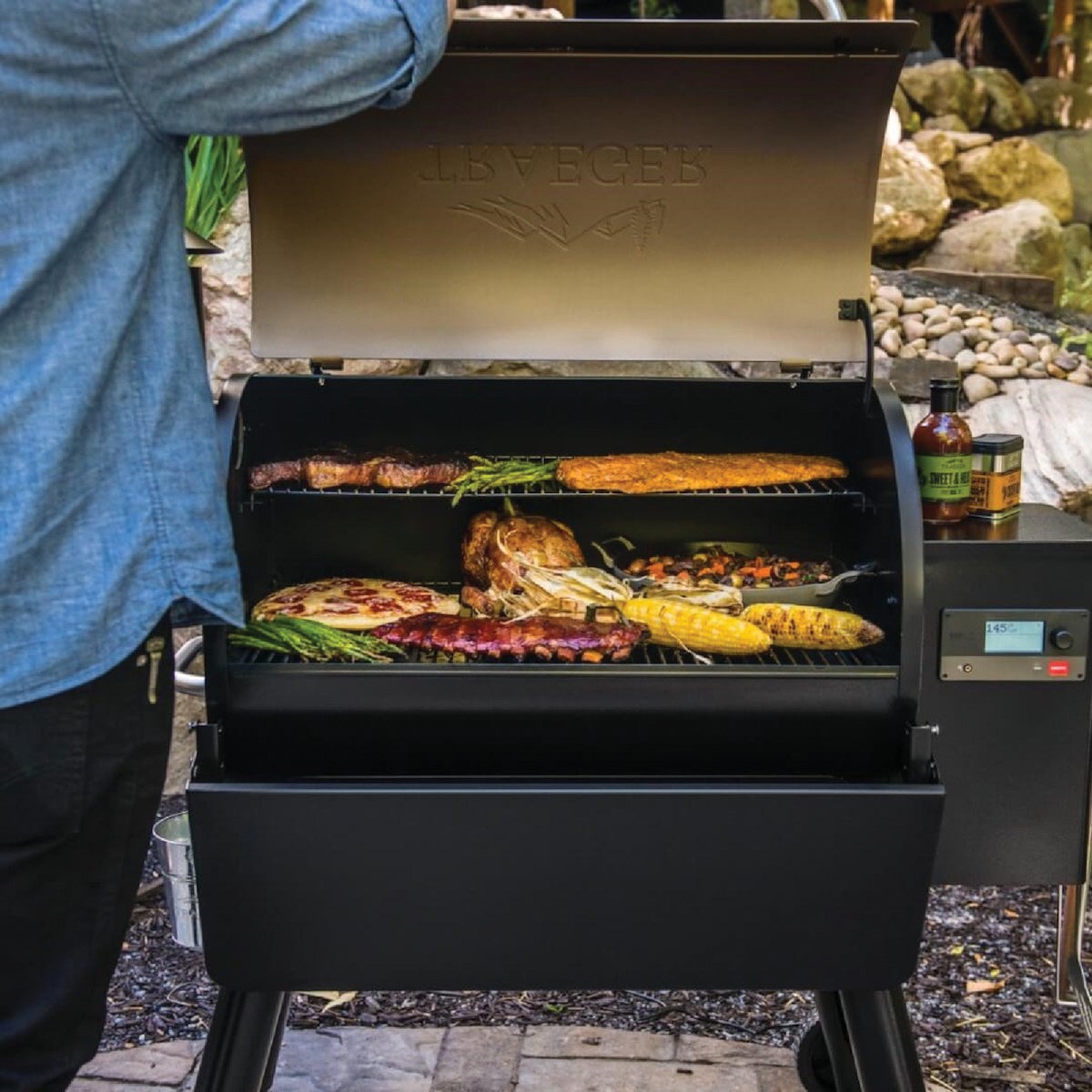 Traeger Pro 575 Wi-Fi Wood Pellet Grill, Bronze Image 3