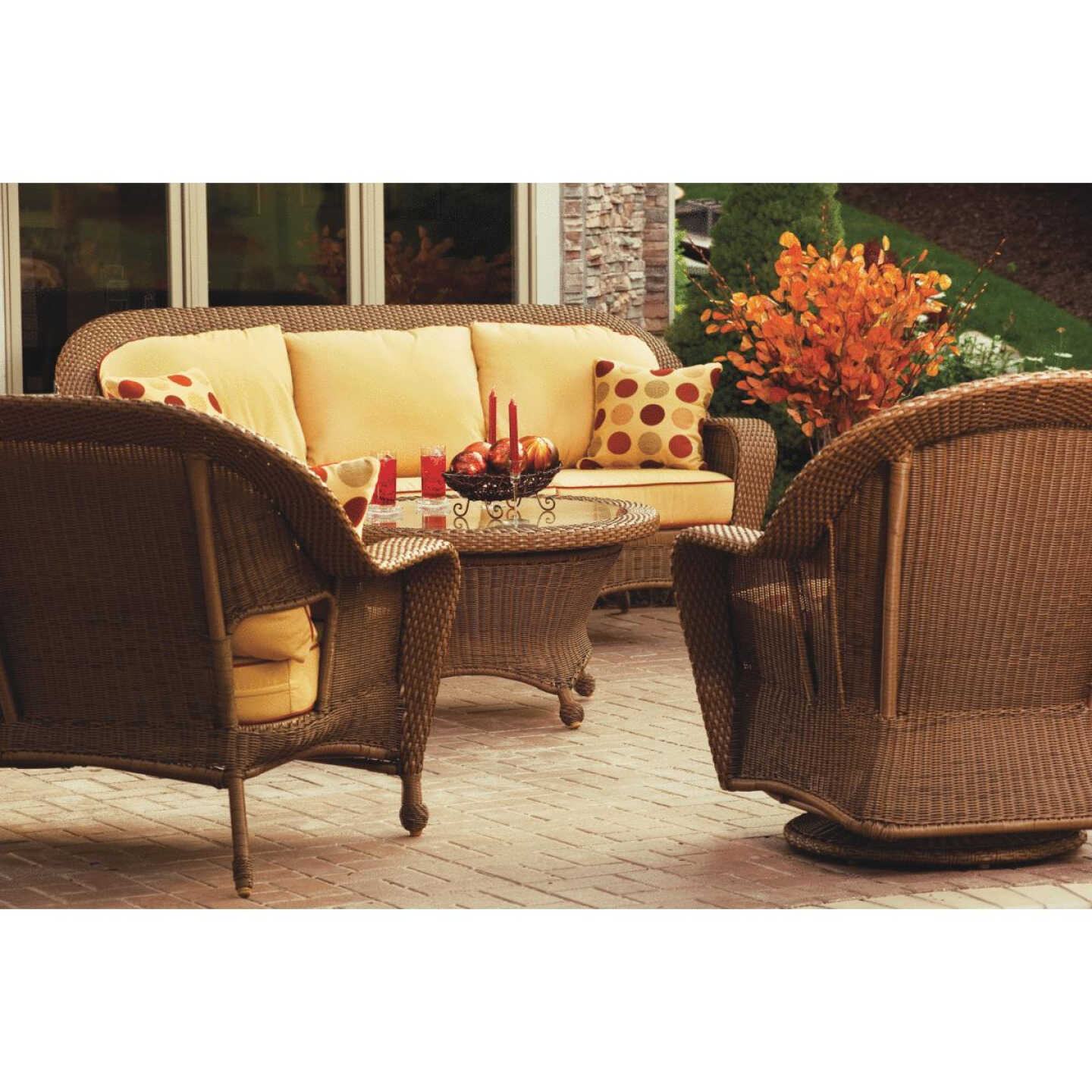 HAMPTON ROTATE TABLE/GLS Image 3