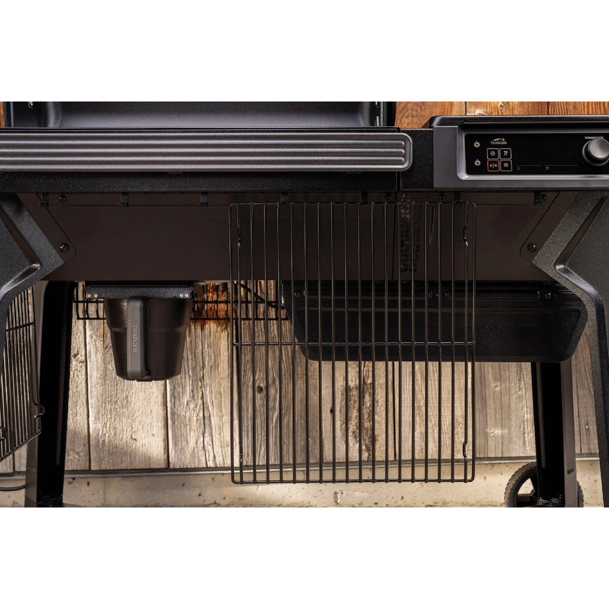 Traeger Woodridge WiFire Pellet Grill Image 5