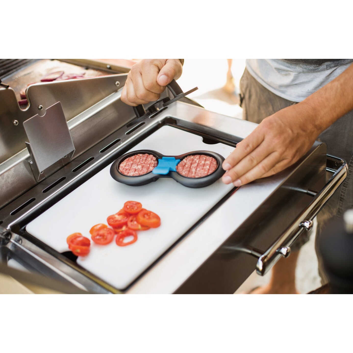 Napoleon Gourmet Burger Press Kit Image 3