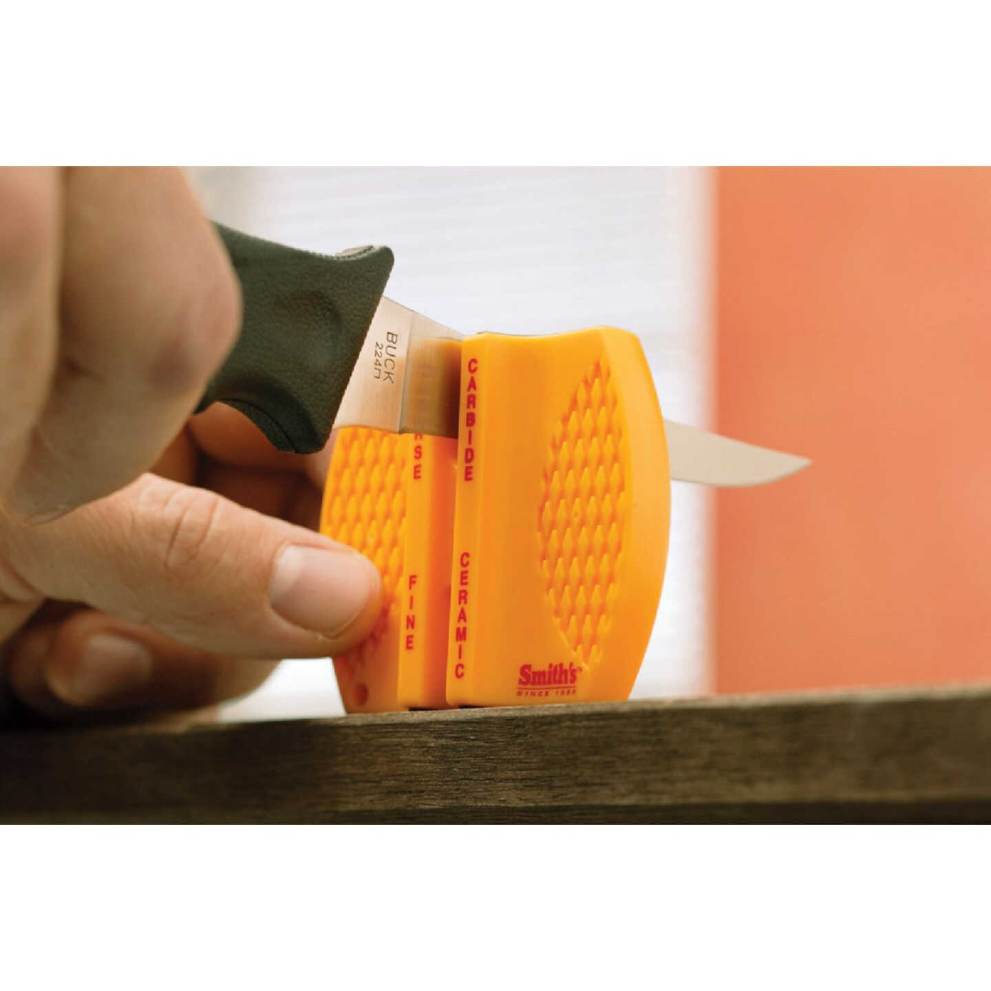 Smith's 2-Step Groove Carbide Knife Sharpener Image 3