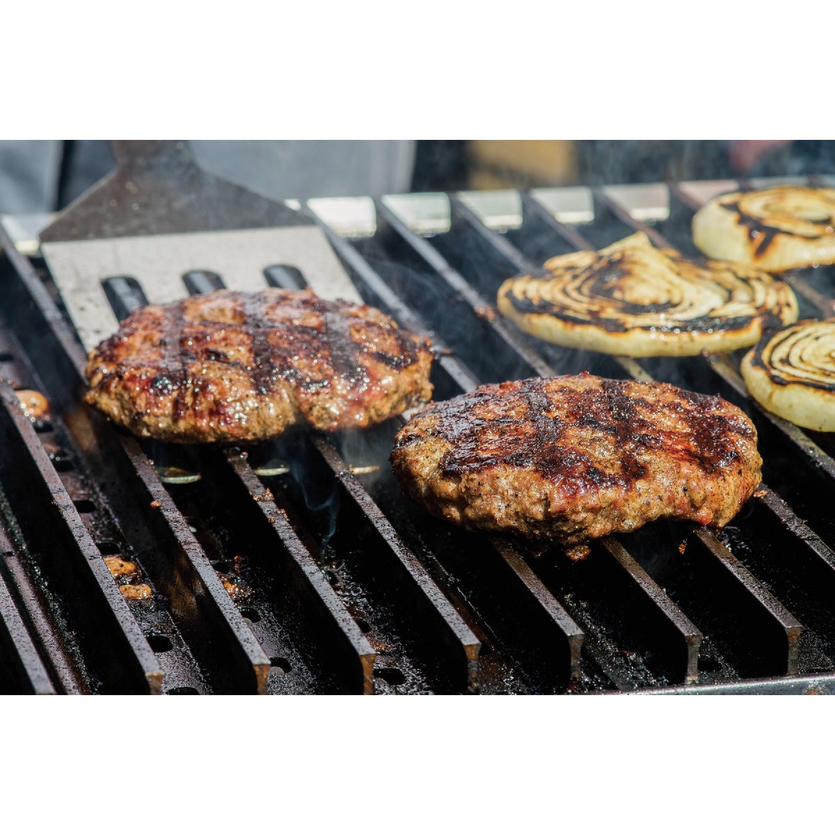Grill Grate Spatula Flipping Tool Image 2