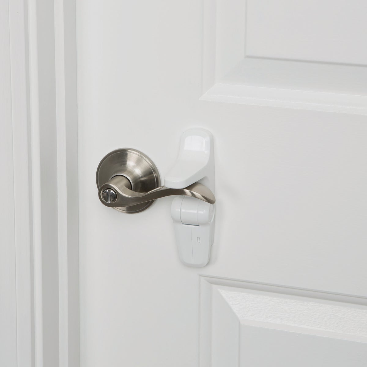 Safety 1st OutSmart Lever Handle White Door Lock Image 2