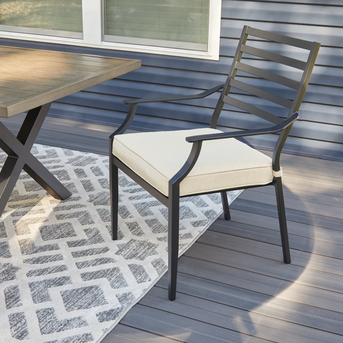 Outdoor Expressions Walton 7-Piece Dining Set Image 4
